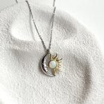 Güneş Ay Opal Taşlı Gümüş Kolye