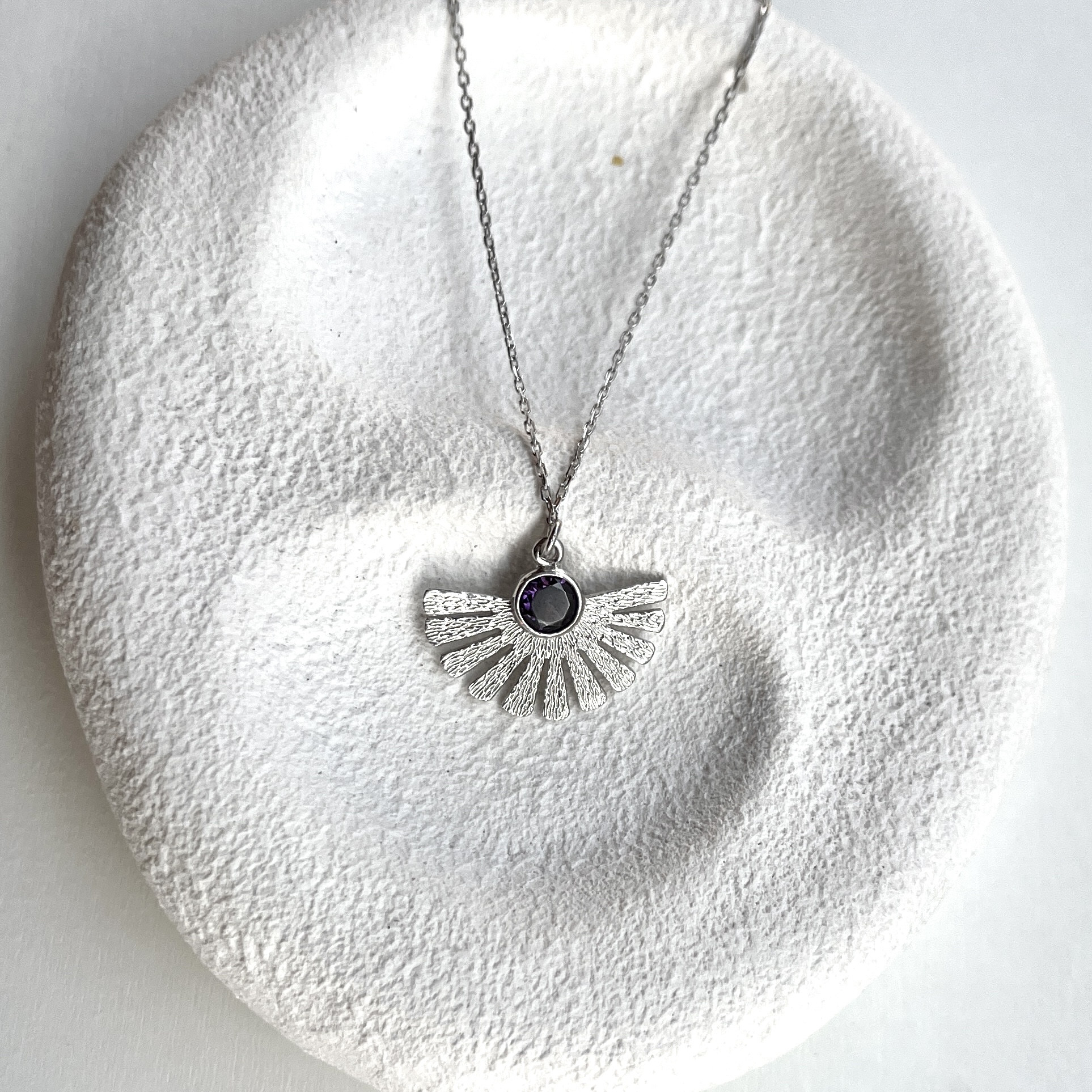 Silver Yelpaze Necklace