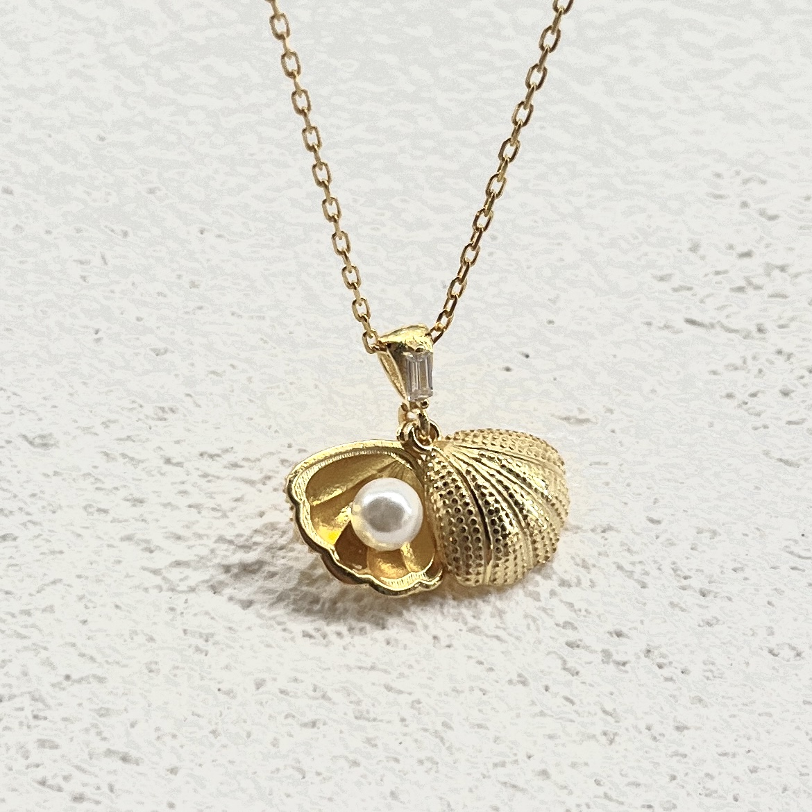 Pearl Sea Shell Necklace