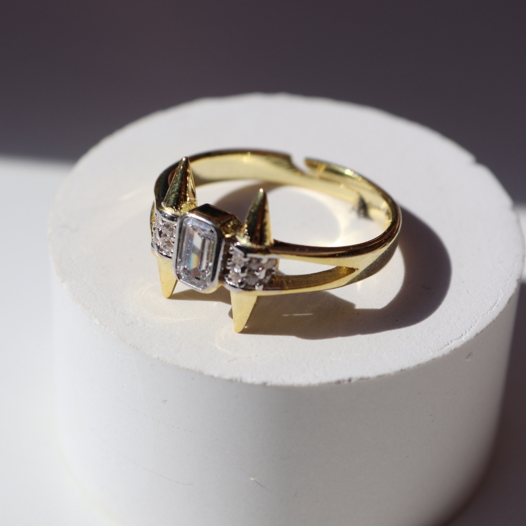 Silver Design Ring