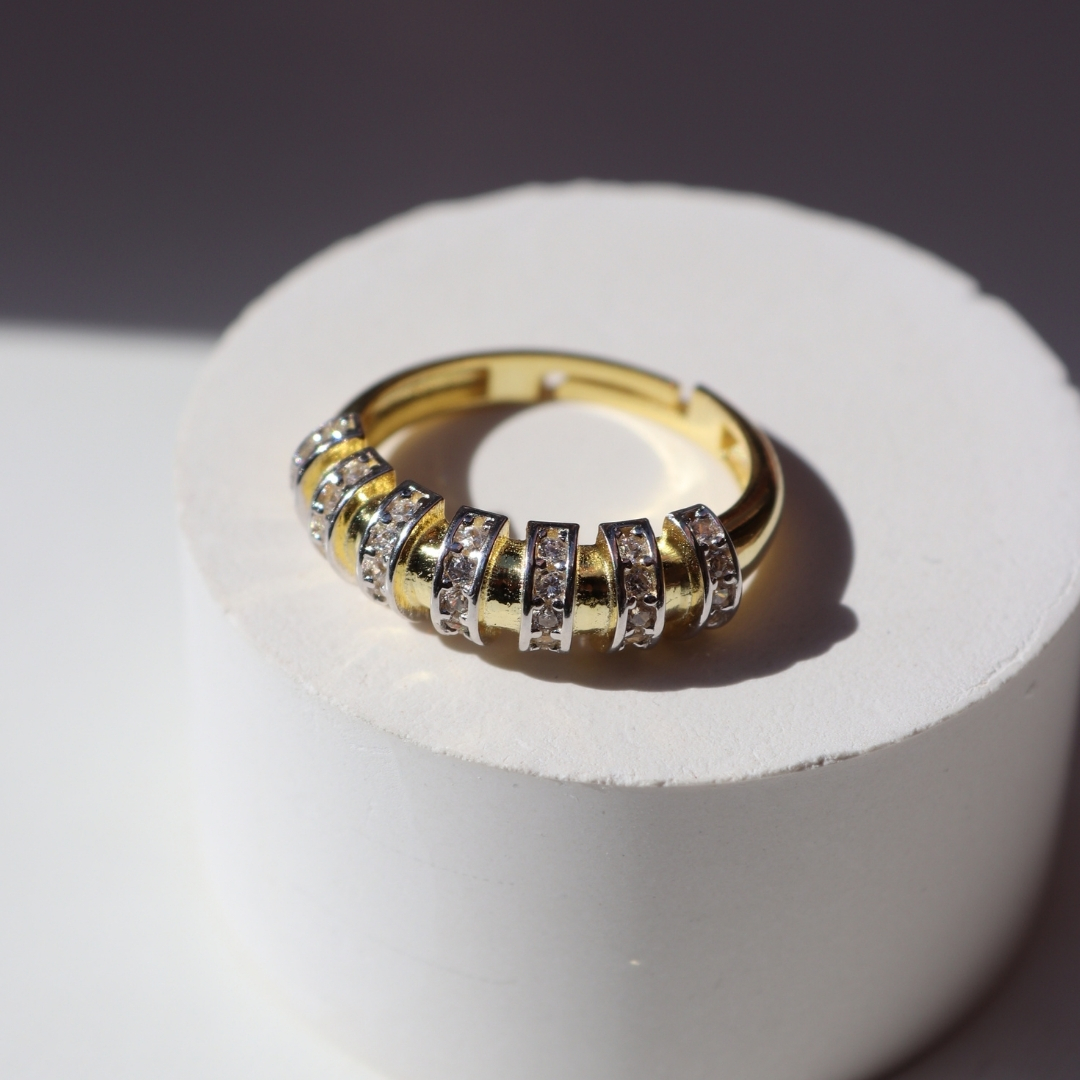 Silver Design Ring