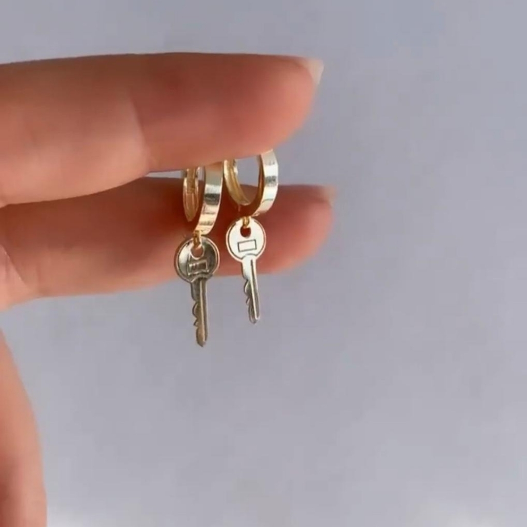 Silver Anahtar Earrings